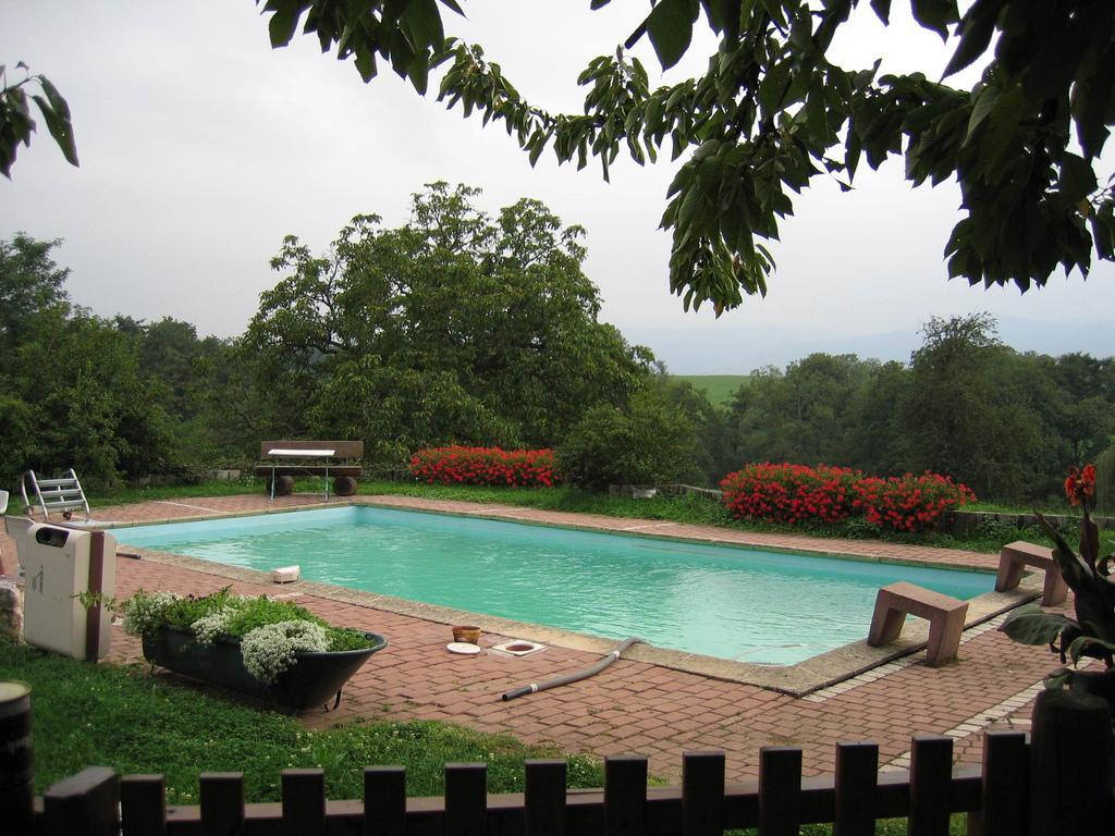 오베르하슬락 Le Neufeld B&B 외부 사진
